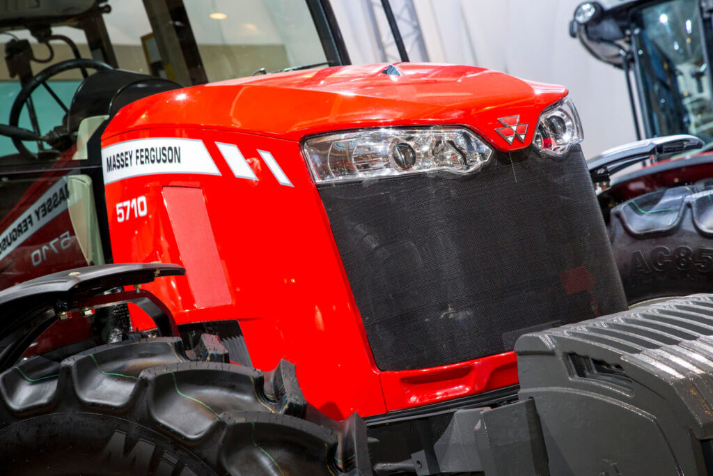 Brand New 5700 series Tractors in UAE - Massey Ferguson UAE